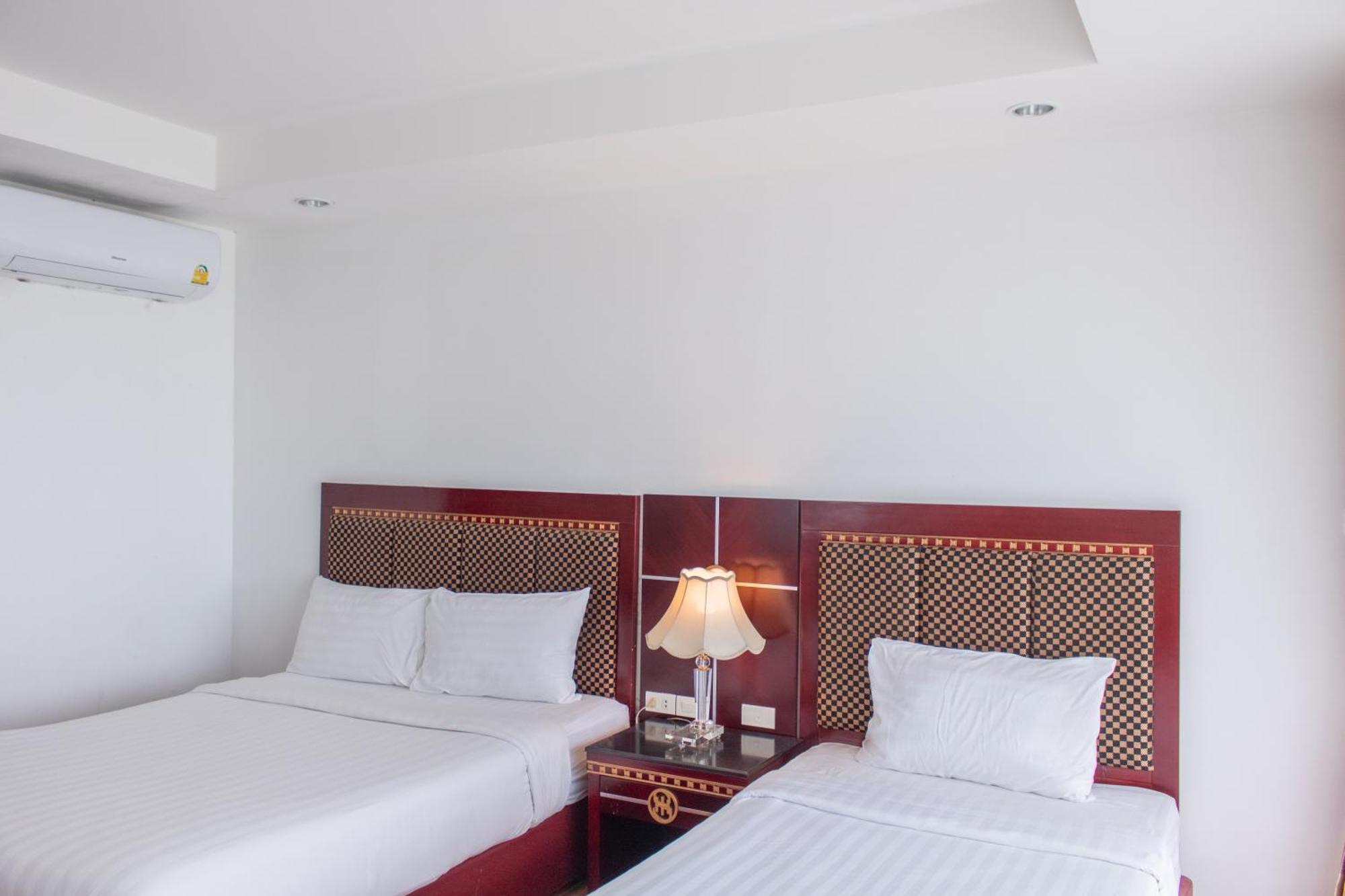 Jomtien Hisotel Exterior foto